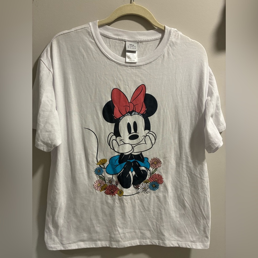 Disney White Tee with Minnie Mouse and Red Bow Embroidered Flowers  XL